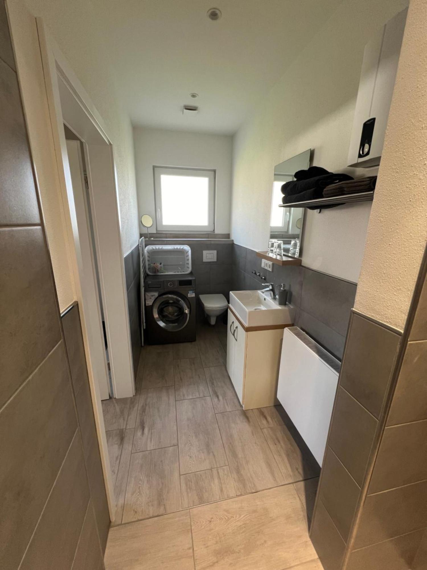 Murach 1 Apartment *